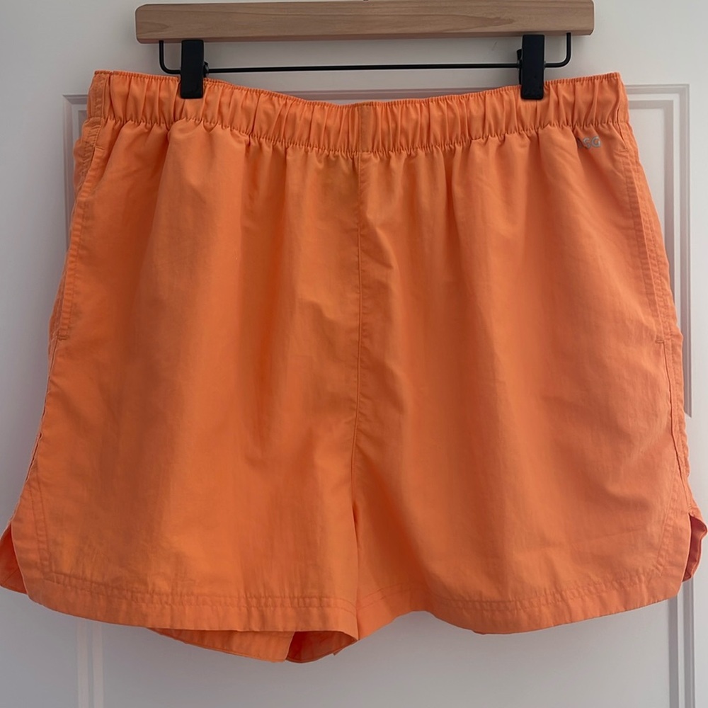 DSG Women's Notched Woven Shorts - NWOT